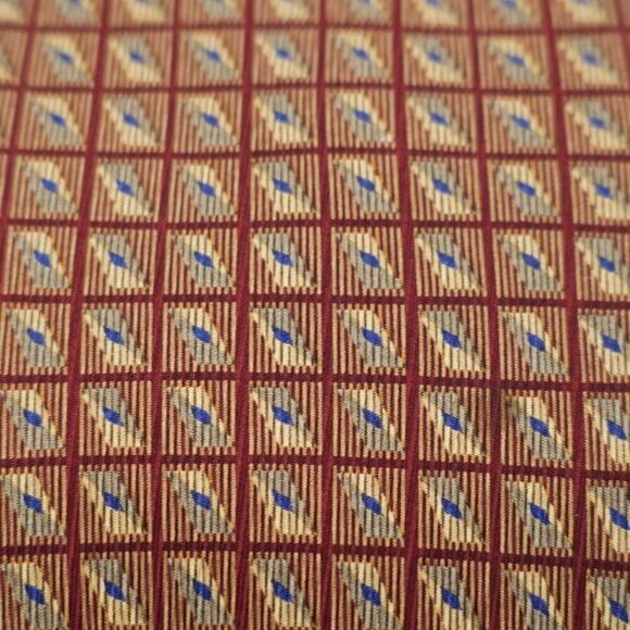 Nautica Woven Red Tan‎ Beige Geometric Wide Silk Tie - Picture 2 of 7